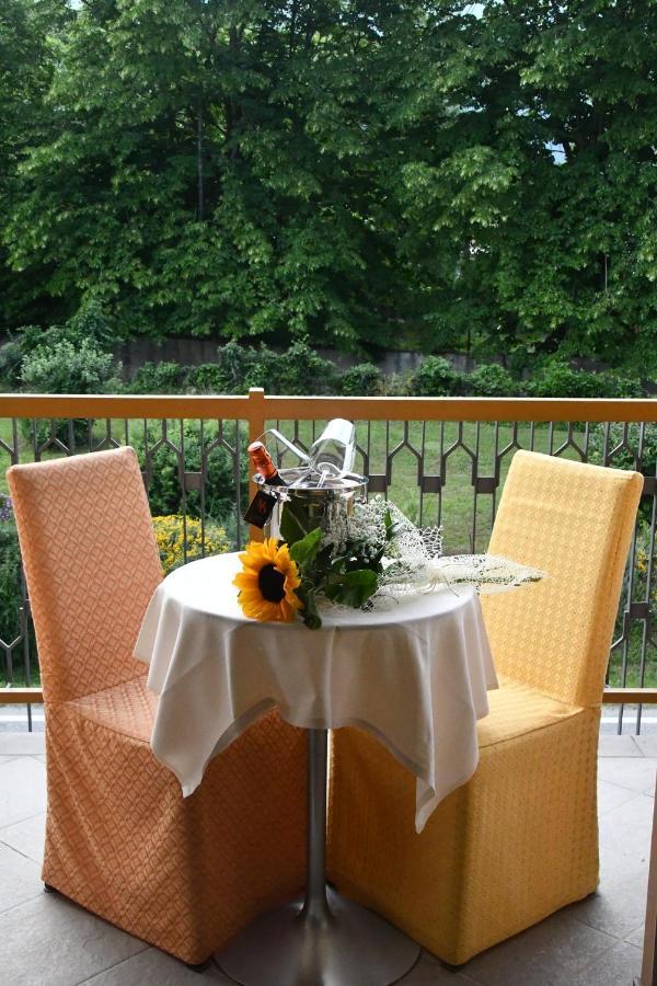 Caprice Hotel Avigliana Exterior photo