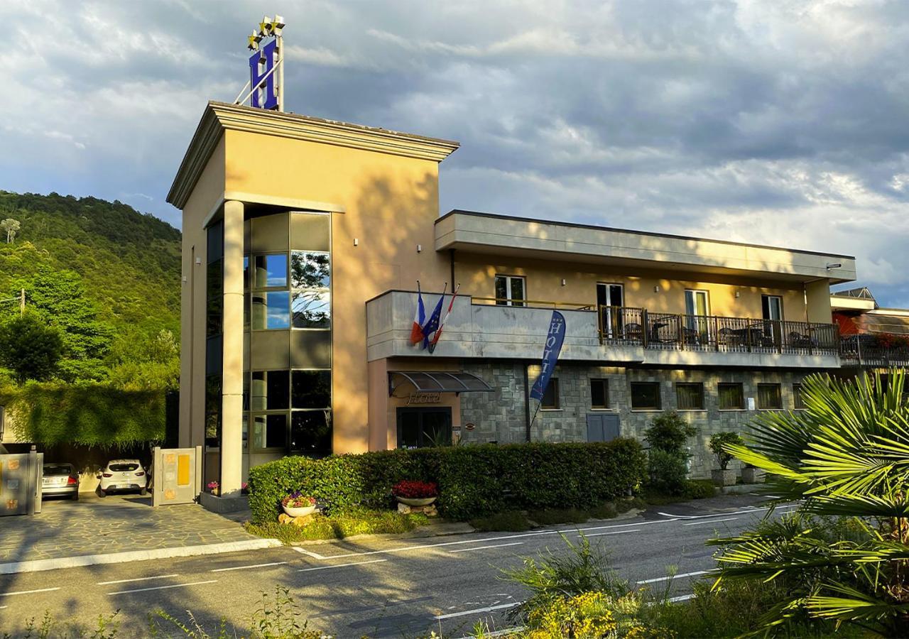 Caprice Hotel Avigliana Exterior photo