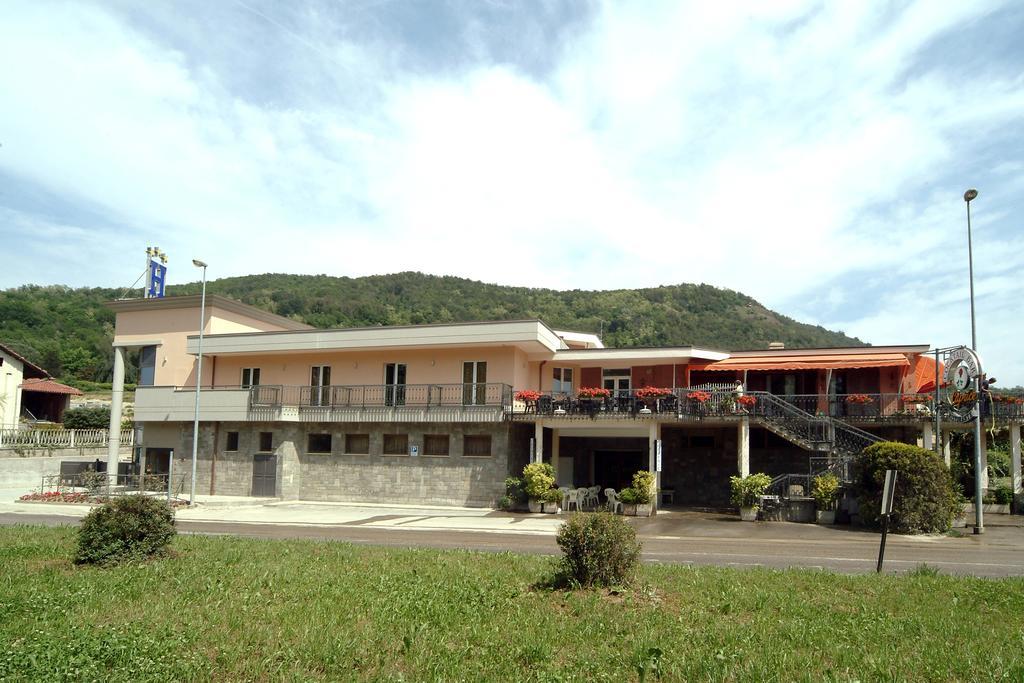 Caprice Hotel Avigliana Exterior photo