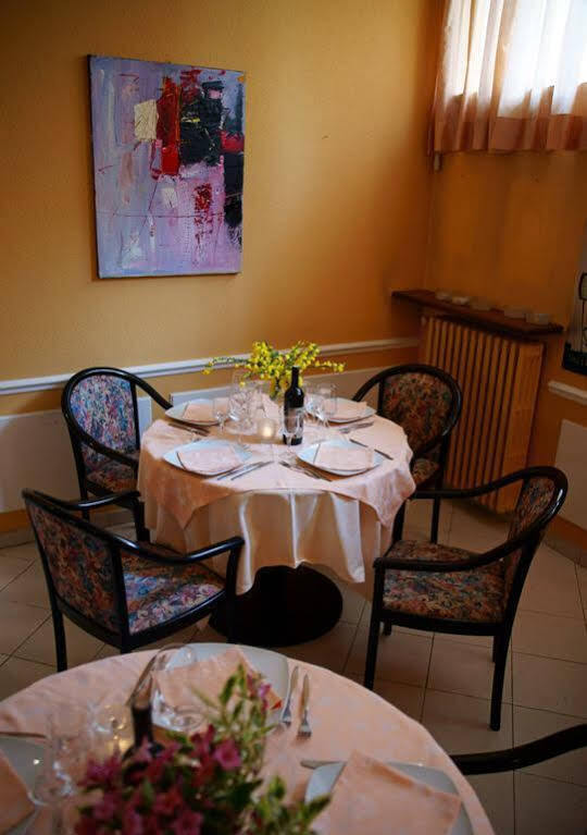 Caprice Hotel Avigliana Exterior photo